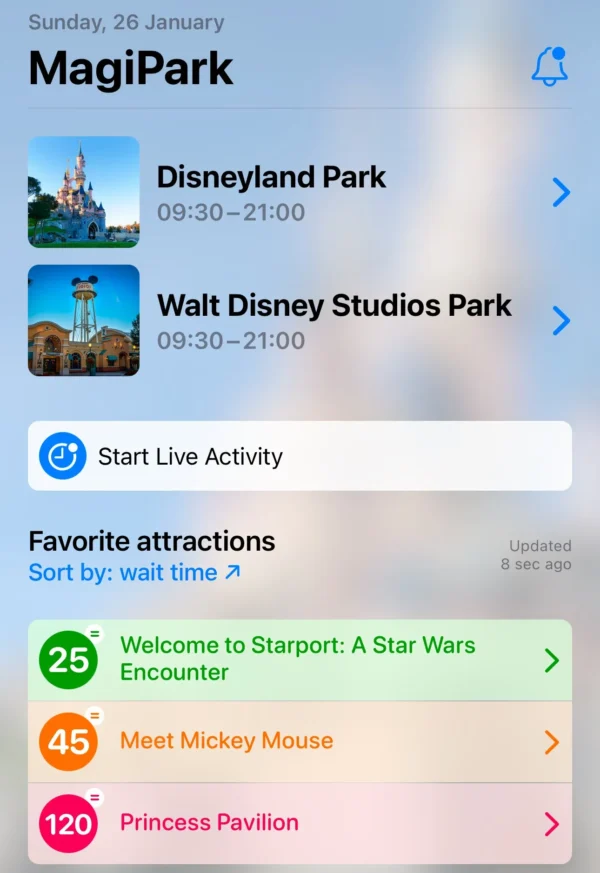 Interfaz de la app MagiPark mostrando los tiempos de espera de atracciones en Disneyland París.